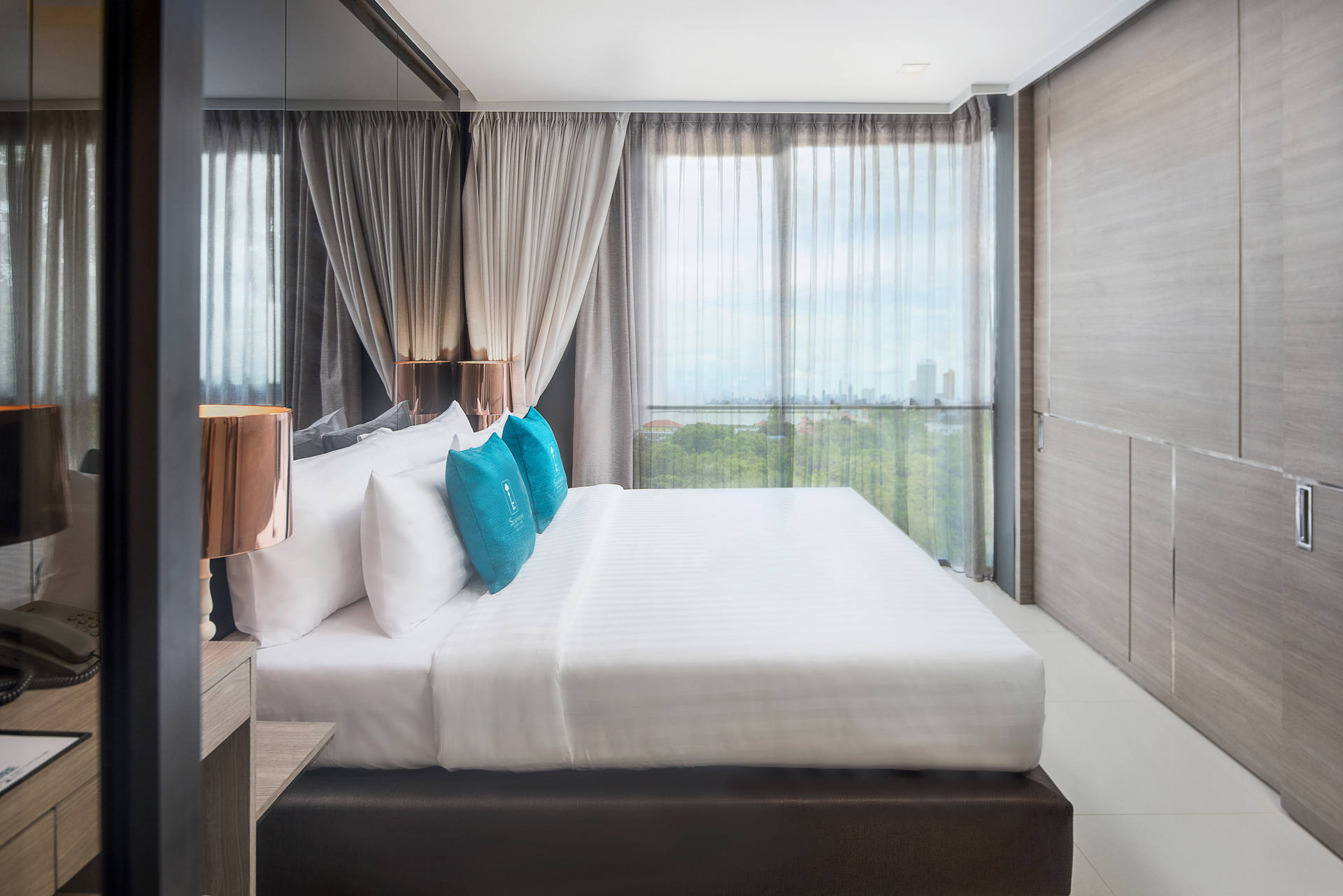 1BR Executive Seaview Double